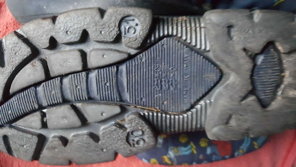 sprzedam buty rozmiar 31