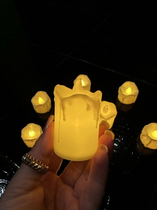 Свічка декоративна