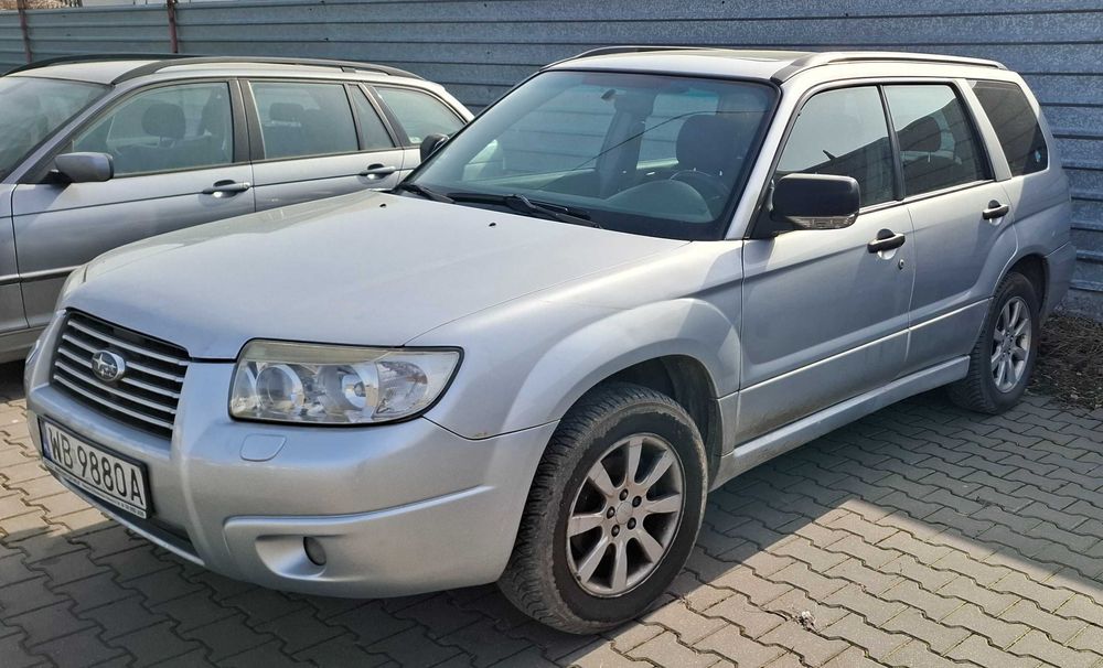 Subaru Forester 2006, uszkodzony silnik