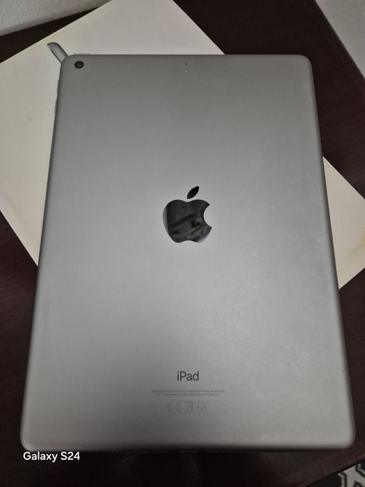 iPad (6th Generation)WI-FI
