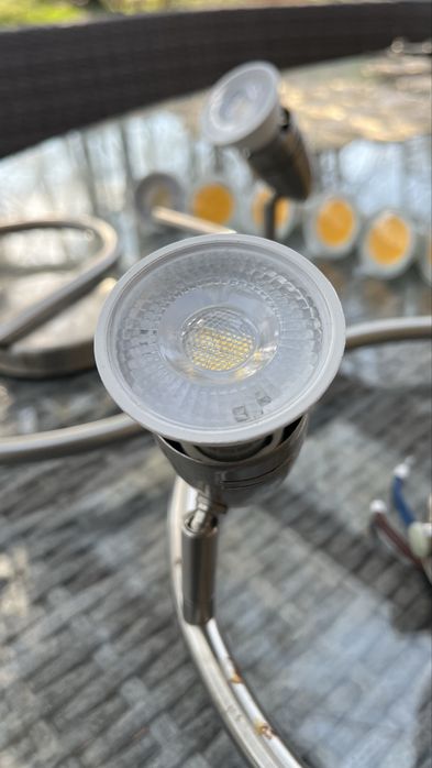 Oświetlenie LED i żarówki
