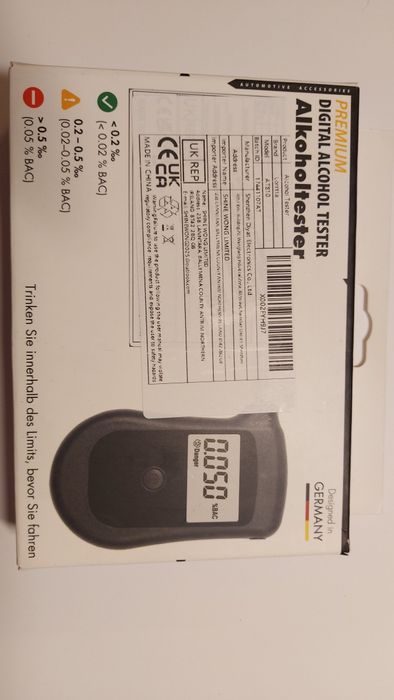 NOWY Cyfrowy alkomat model AT810.