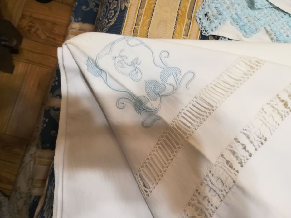 Lençóis muito antigos