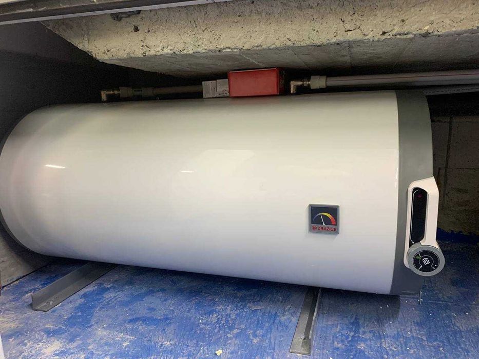 сто ,мийка , міні готель . Прибутковий готовий бізнес!