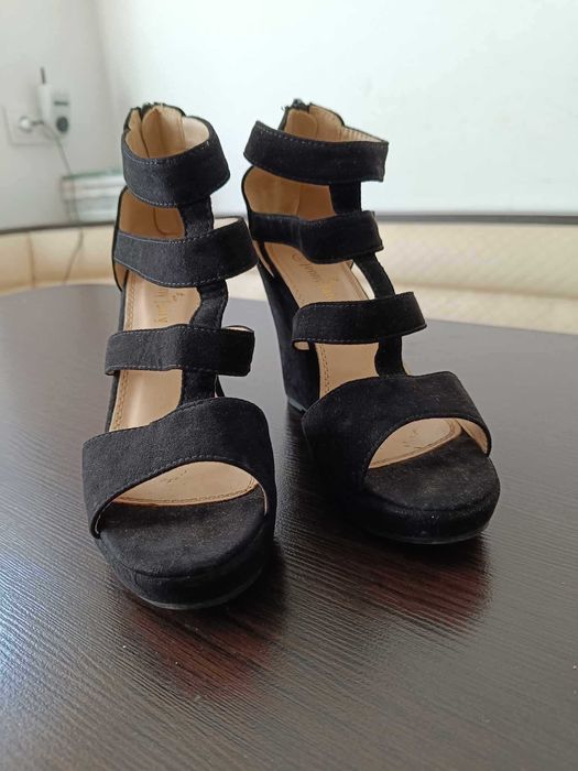 Buty sandały rozm. 38