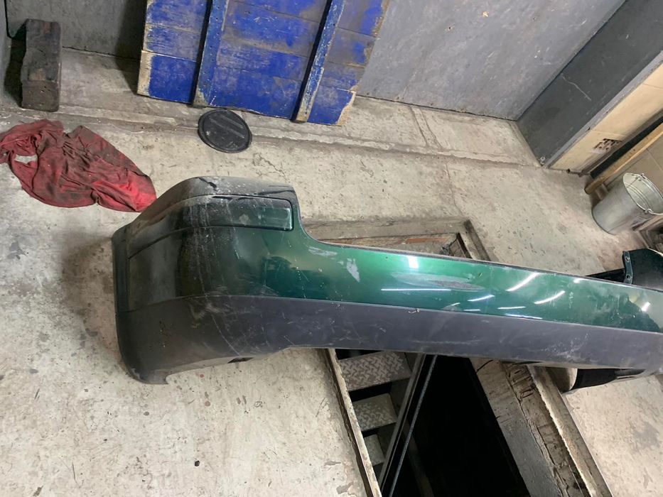 задній бампер фольксваген б 5- volkswagen b 5 універсал