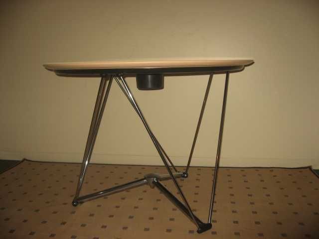 STOCK OFF: Mesa de apoio em faia e aço desdobrável  By Magis