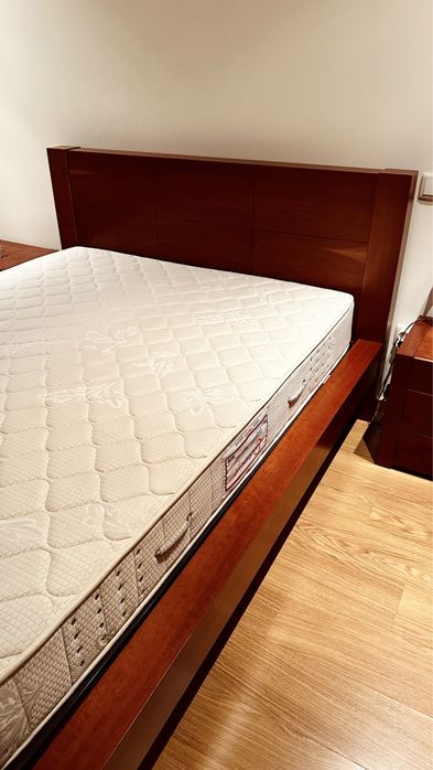Quarto Cama e Cabeceiras em Cereija Mobilia