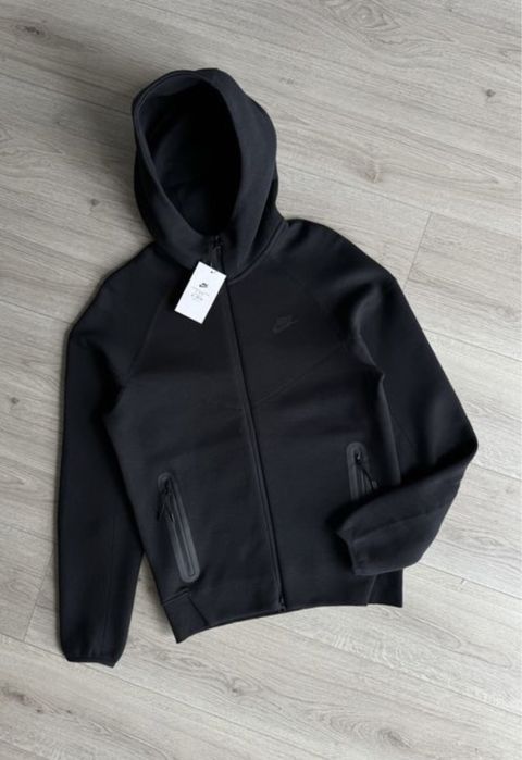Зипка Nike Tech Fleece Windrunner теч