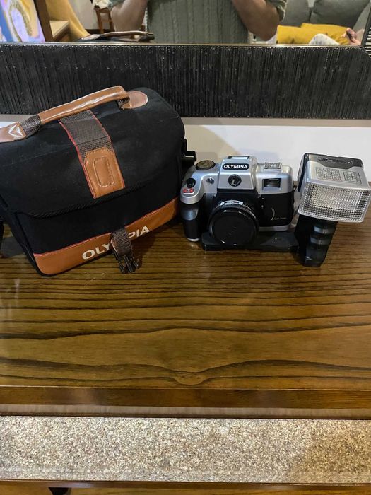 Câmera Fotográfica Analógica OLYMPIA 35mm