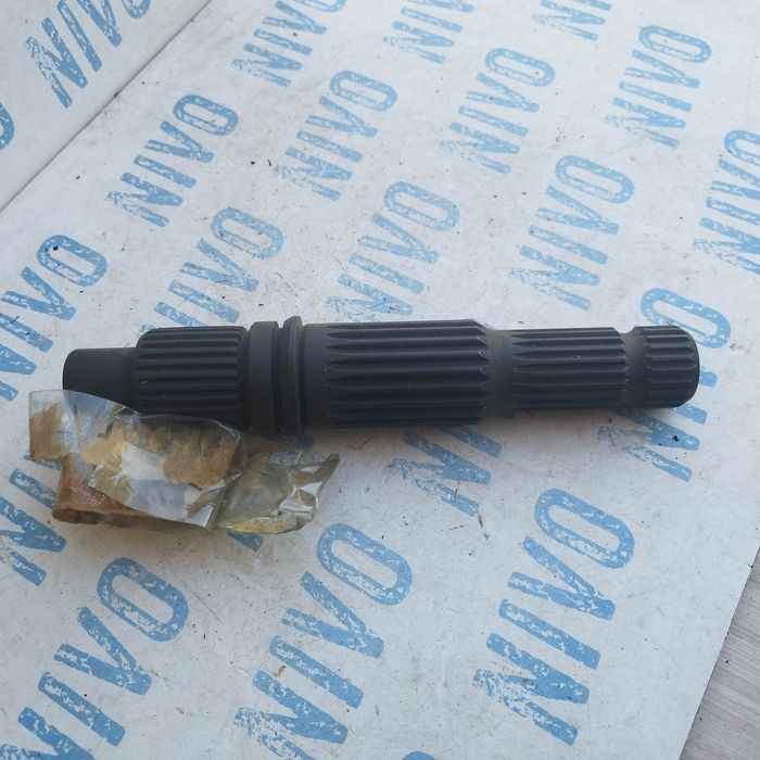 Wałek napędowy wom cnh 226042a2 case magnum mx new holland  tg t8000