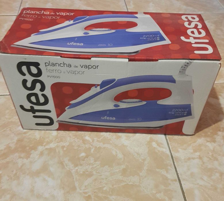 Ferro a Vapor Ufesa Axis 10 Pv 1500 Novo