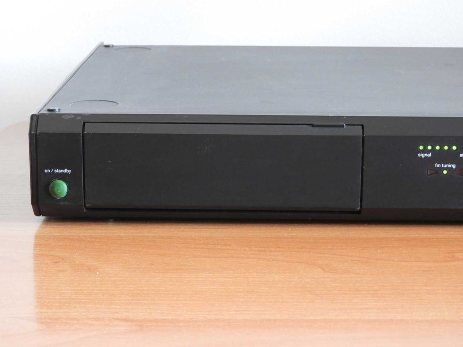 Tuner radiowy radio Braun T2