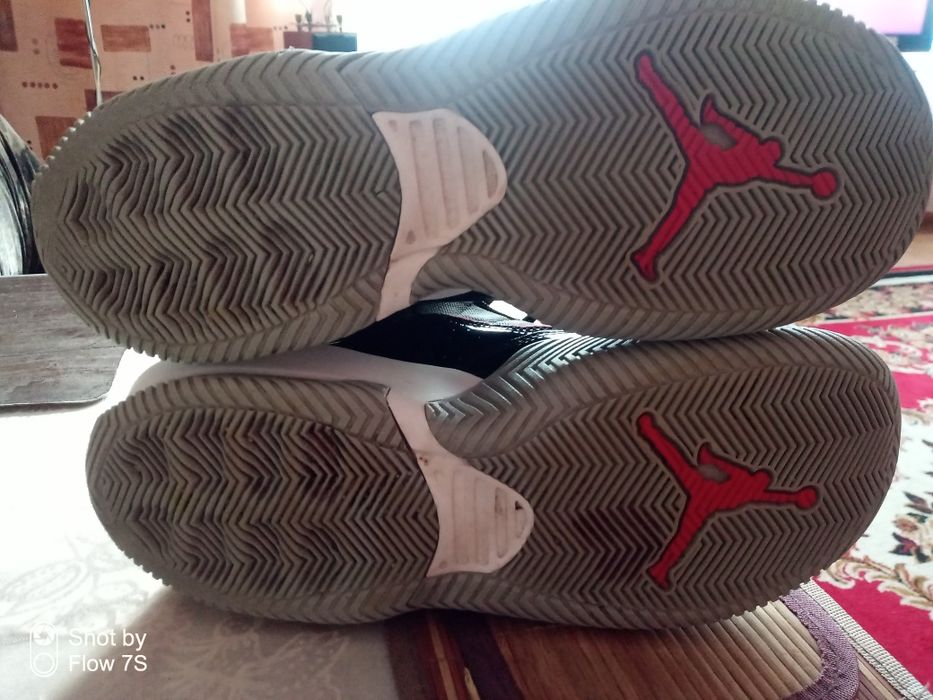 Buty jordan Stay Loyal Bred