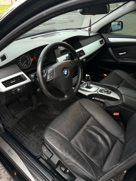 Продам BMW 5 series E60 530xi