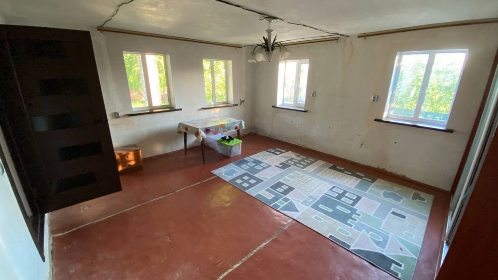 Продається будинок с.Кочубіївка 70м². Нова криша, вікна, двері. Ремонт завершено на 90%