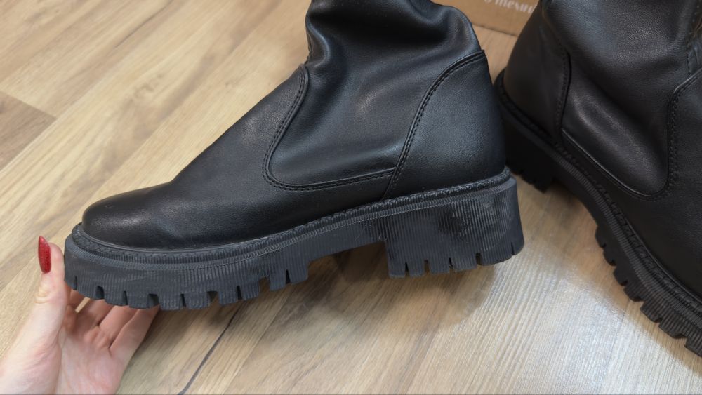 Ботфорти 38 р. на флісі