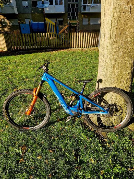 Bicicleta eletrica Pivot Shuttle LT 160mm