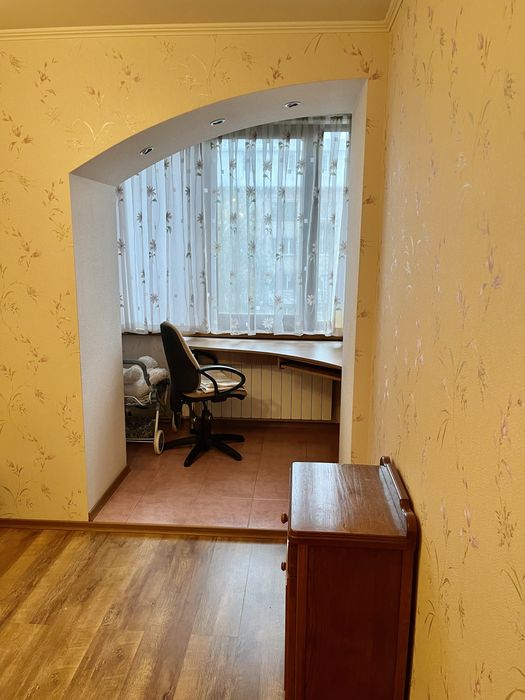 Здам в оренду 4 ком. Центр, Б.Ковалевка