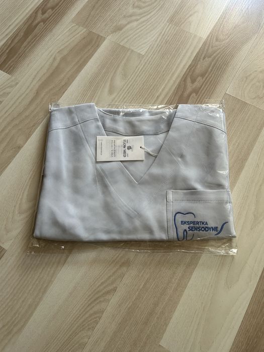 Szara bluzka scrubs L 40 wciągana przez głowę bluza medyczna