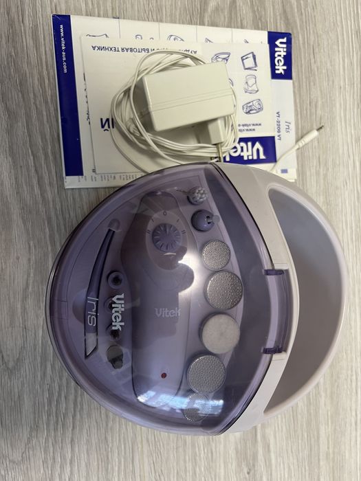 Набор для маникюра-педикюра Vitek iris vt-2209 vt