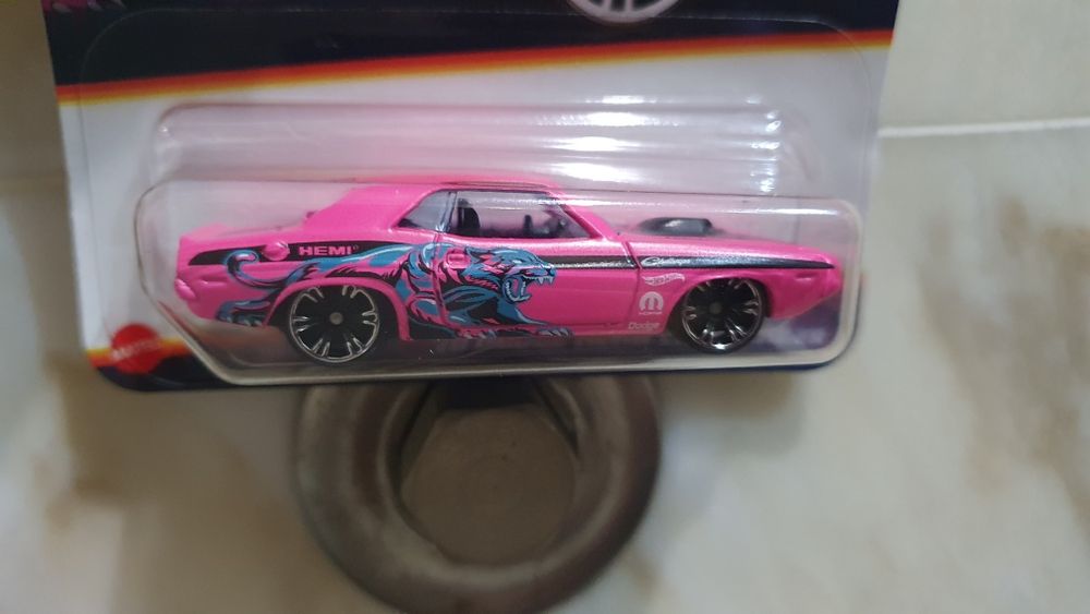 !! Hot wheels Neon Speeders !!
