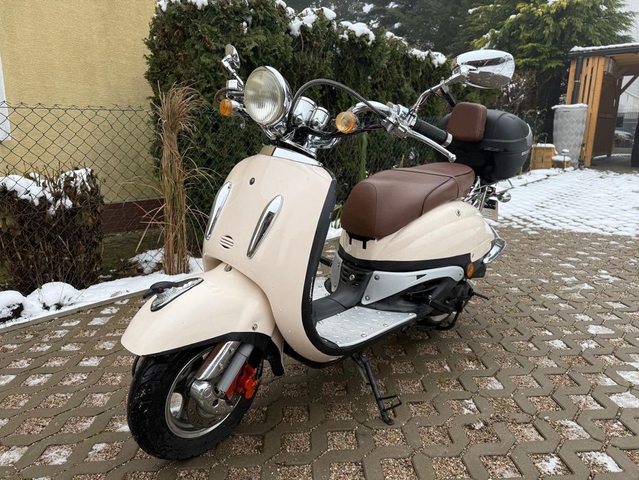 Skuter Znen 4T retro