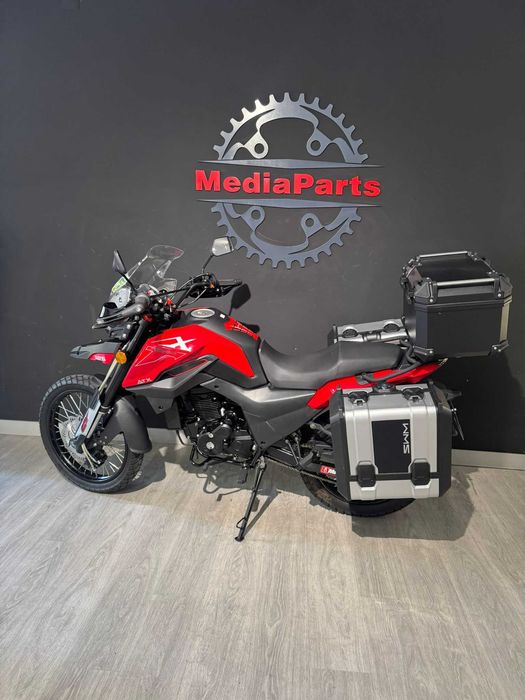 SWM ATX 125 DE 2024 COM 690 KMS