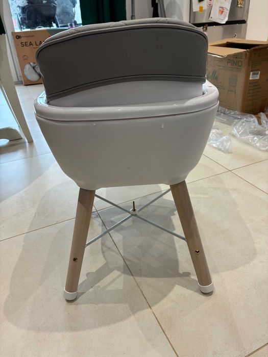 Krzesełko do karmienia Estella Pino