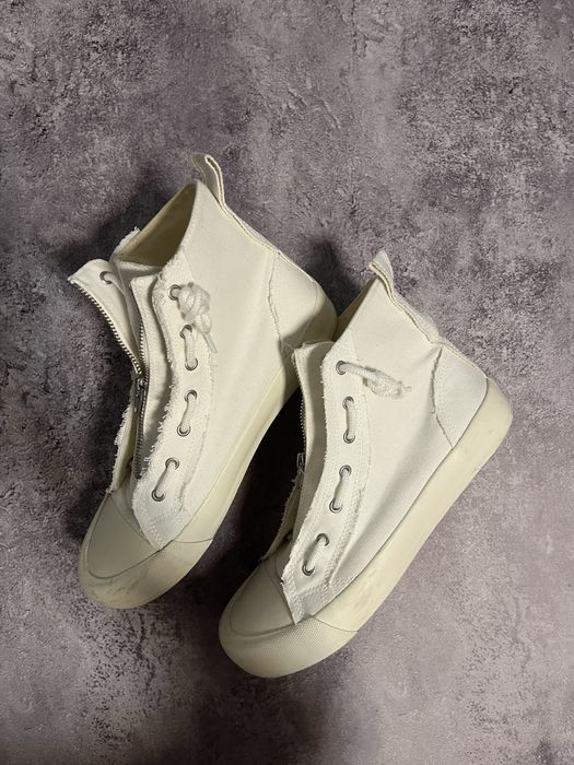 Undercover zip {cinzia araia rick owens converse number nine jack