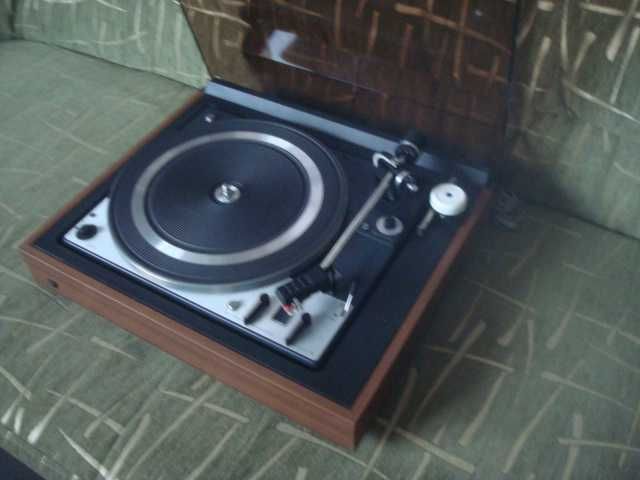 Продам проигрыватель пластинок Dual CS 1228