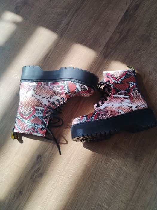 Super buty dziewczęce