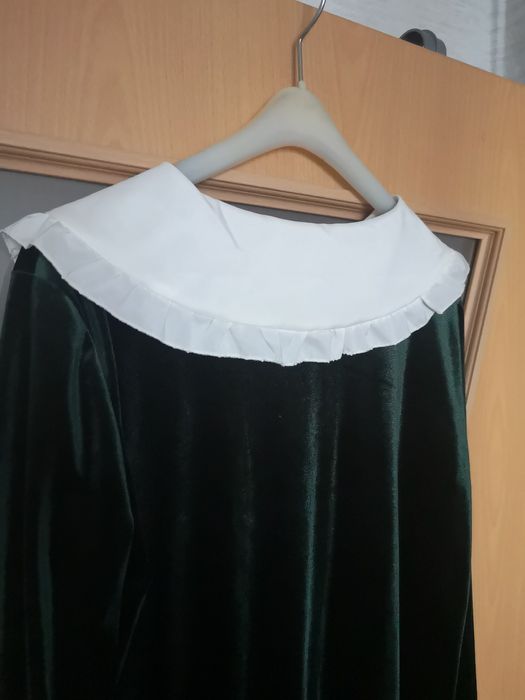 Sukienka styl Wednesday