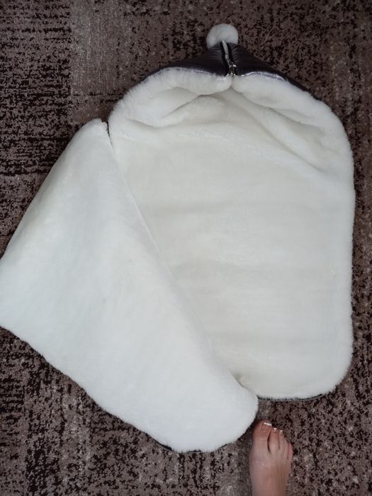 Зимовий конверт на виписку та в коляску