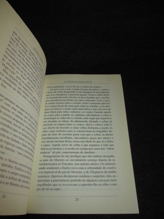Livro As Cinzas de Maria Callas António Cabrita