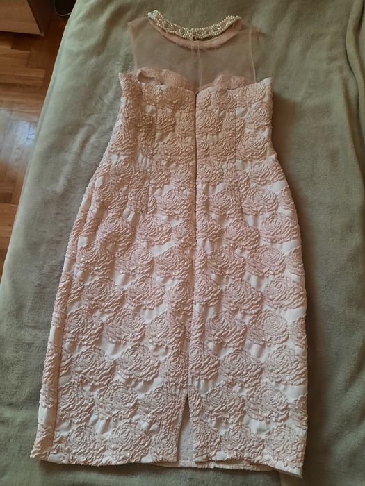 Elegancka sukienka