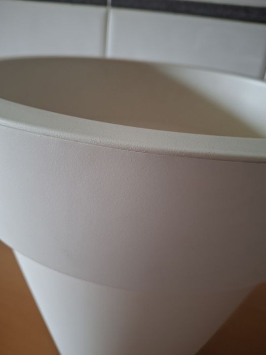 Conjunto de 2 vasos grandes em branco mate