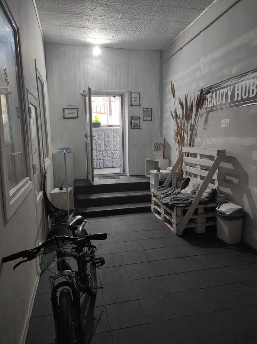 Комерційне приміщення