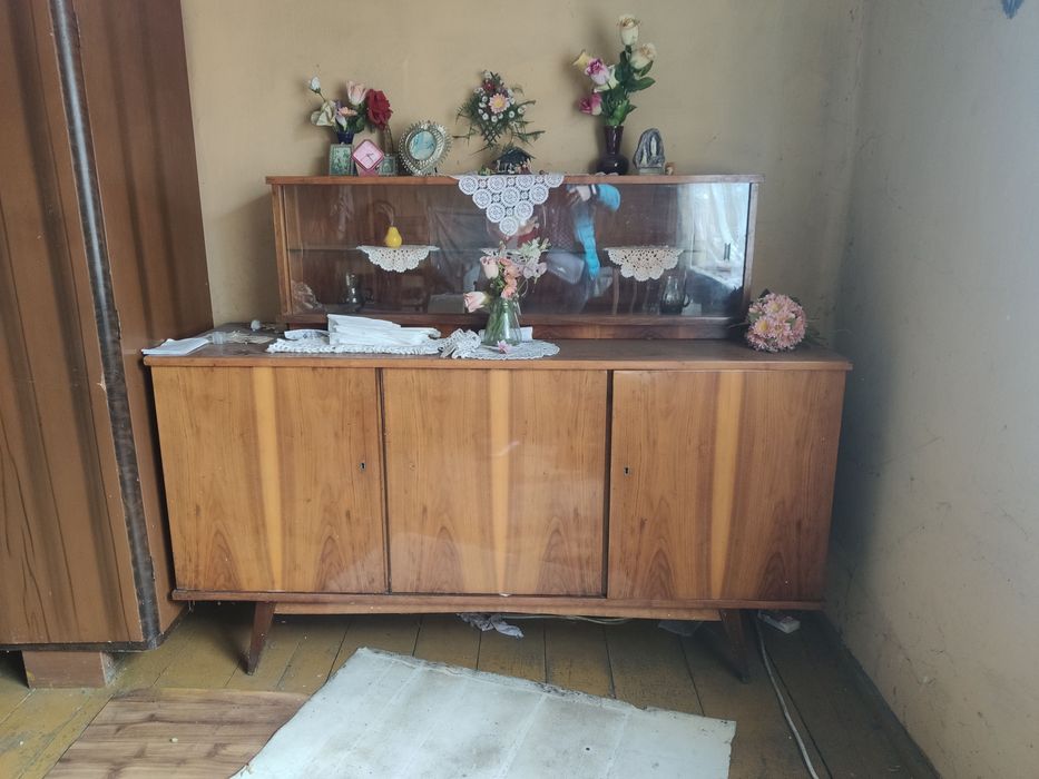 Meble prl  komoda drewniana