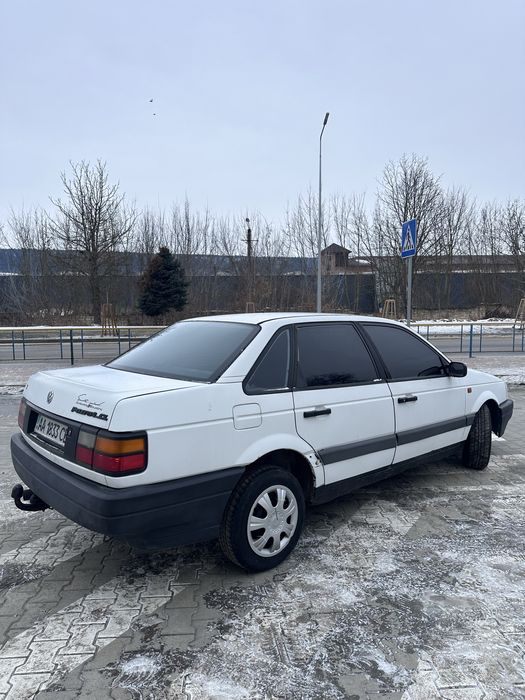 Passat б3 1.8 1990рік