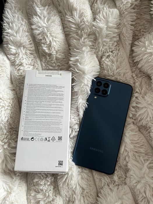 telefon samsung galaxy m33 5G, w bardzo dobrym stanie