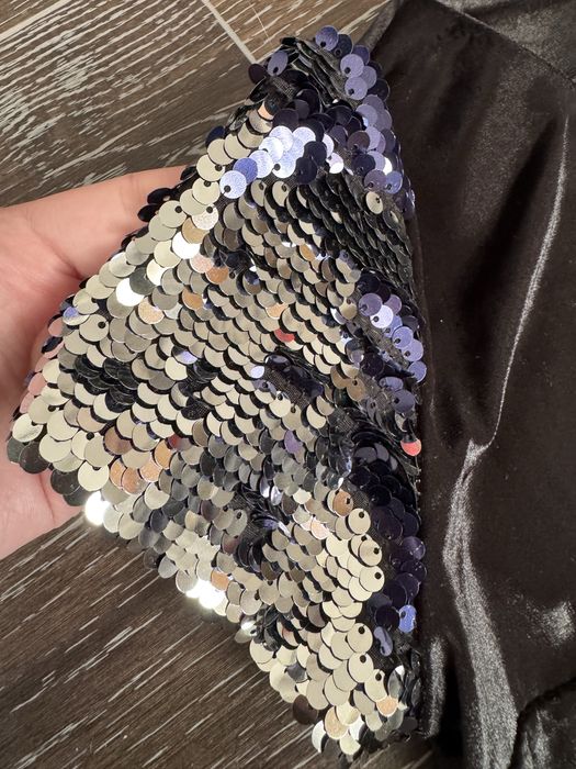 Продам жіночу сукню / святкова сукня