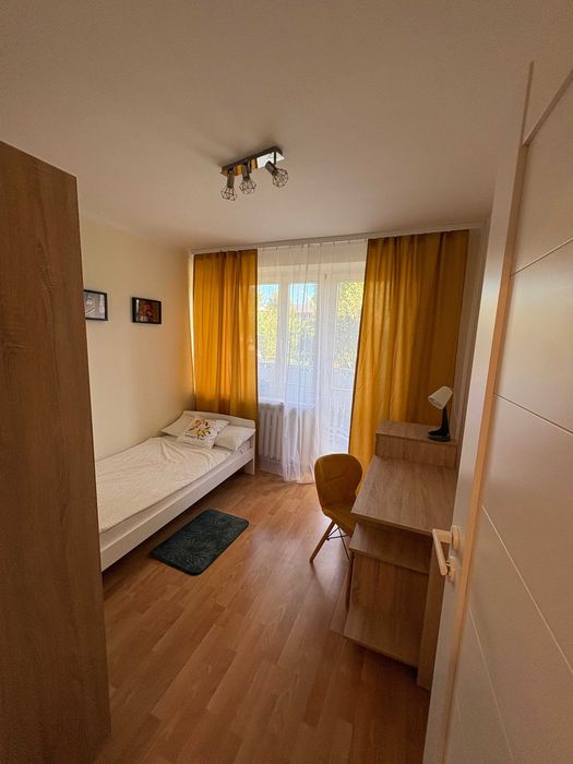 Piękny duży Pokój 1 os.Centrum Gwiazdy 5 min do  UŚ, UE