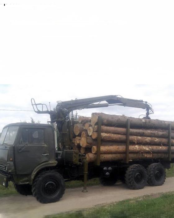 Послуги маніпулятора лісовоза