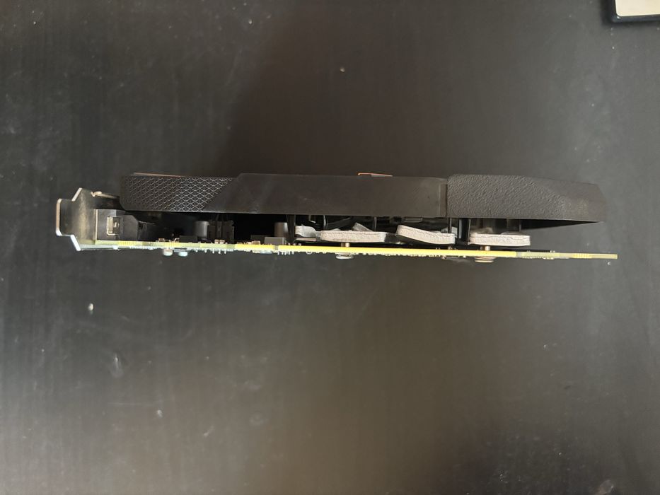 Gigabyte GeForce GT 1030 2GB64741323192833121