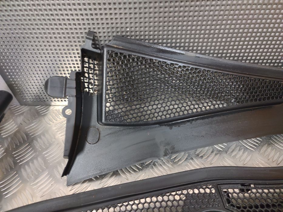 Grelha Curcuvan Peugeot 208 I (cc)