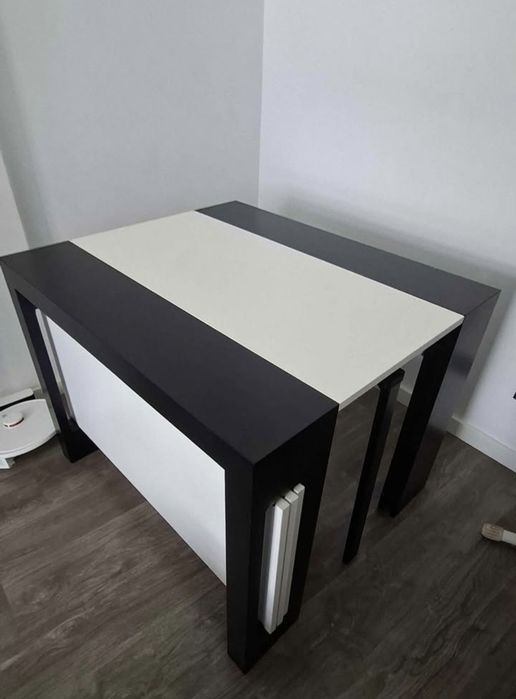 Mesa extensível em Madeira