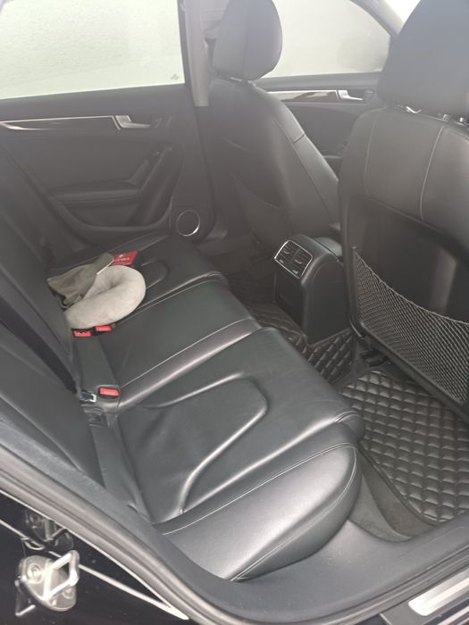 Audi  A4.   2.0T  рест