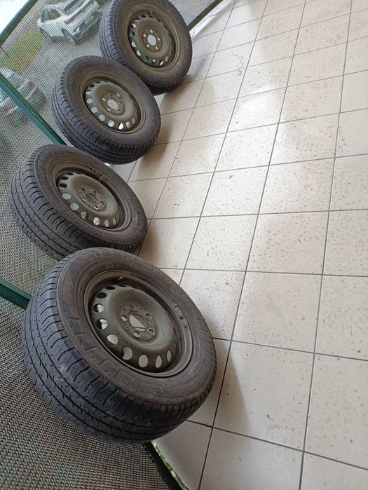 Колеса Mersedes Vito Диски 6jх15 H2 ET60 Оригинал + Резина Michelin Agilis 51 215/65 R15c