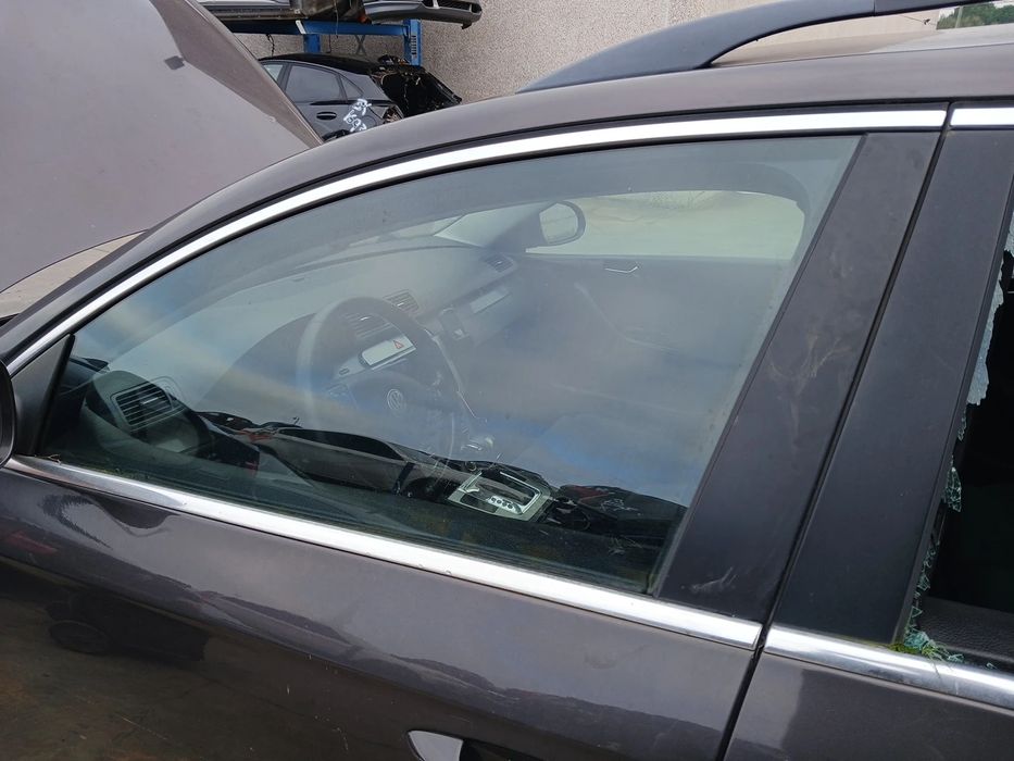 Vidro porta frente esquerda VOLKSWAGEN Passat Variant (3C5)